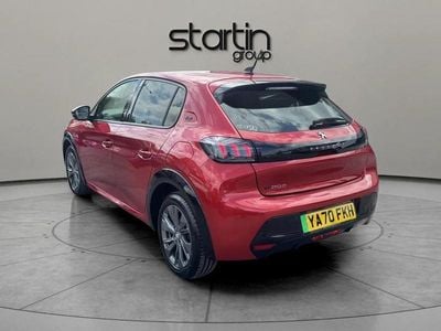Peugeot e-208