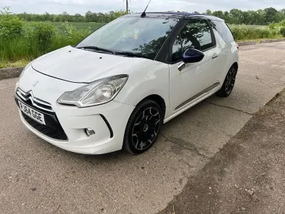 Used Citroën DS3 Cabriolet 2014 White Cabriolet