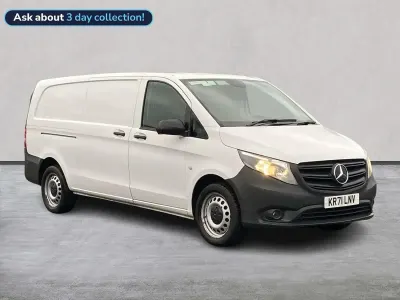 Usado Mercedes Vito Progressive 163 HP (119 kW) 2021 Branco Van
