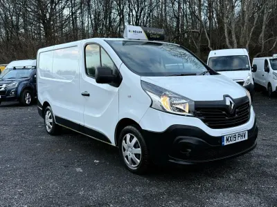 Używany Renault Trafic Business 120 KM (88 kW) 2019 Biały Minivan