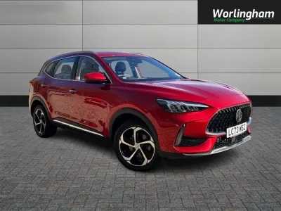 Used MG HS SE 162 HP (119 kW) 2023 Red SUV