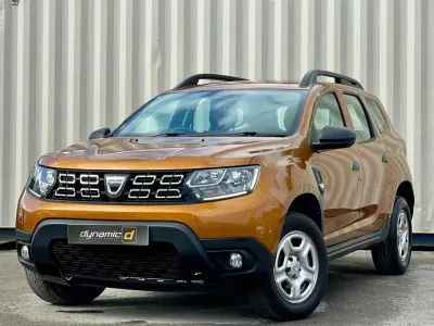 Begagnad Dacia Duster Essentiel 115 HK (84 kW) 2019 Orange SUV