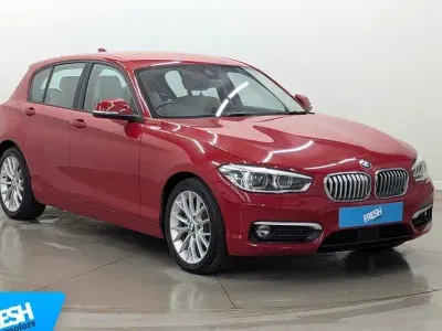 Used BMW 118 Sport Line 150 HP (110 kW) 2015 Red Hatchback