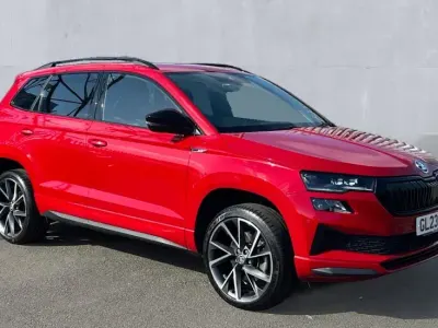 Używany Skoda Karoq SportLine 150 KM (110 kW) 2023 Czerwony SUV