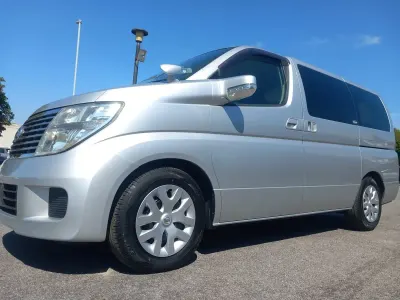 Used Nissan Elgrand 2008 Silver MPV