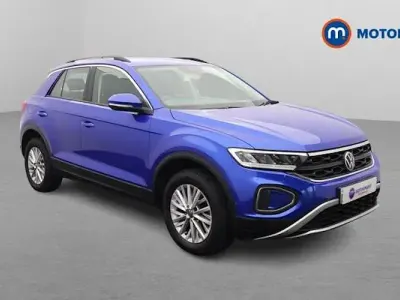 Used VW T-Roc Life 150 HP (110 kW) 2023 Blue SUV