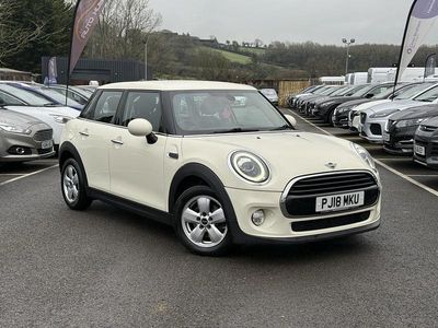 Used Mini Cooper Hatch 2018 White Hatchback