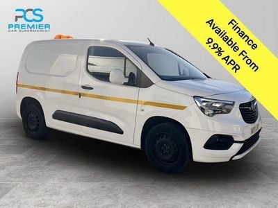 White Used 2021 Vauxhall Combo Sportive Van | £7,000 (Good price)