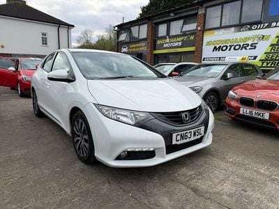 Used Honda Civic ES 120 HP (88 kW) 2013 White Hatchback
