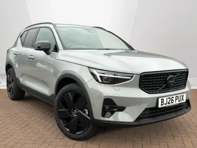 Used Volvo XC40 Plus 161 HP (118 kW) 2026 Grey SUV
