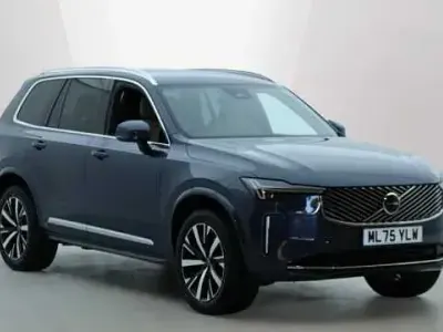 Begagnad Volvo XC90 Core 250 HK (183 kW) 2026 SUV