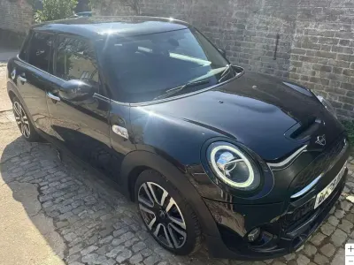 Used Mini Cooper S Exclusive 192 HP (141 kW) 2020 Black Hatchback