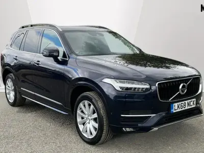 Used Volvo XC90 Momentum 250 HP (183 kW) 2018 Blue SUV