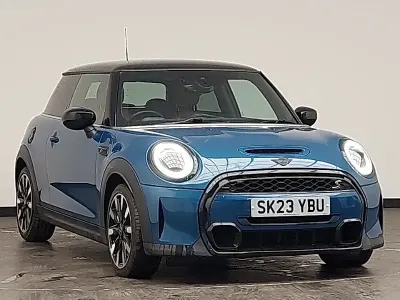 Gebraucht Mini Cooper S Exclusive 178 PS (130 kW) 2023 Blau Kleinwagen