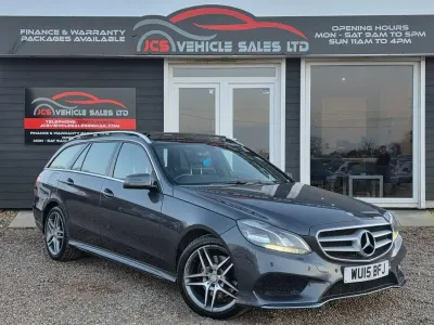 Używany Mercedes E300 AMG Line Premium 231 KM (169 kW) 2015 Szary Kombi