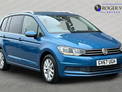 Used VW Touran SE 150 HP (110 kW) 2018 Blue MPV