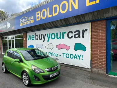 Begagnad Vauxhall Corsa SRi 100 HK (73 kW) 2012 Grön Halvkombi