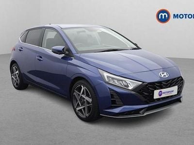 Used Hyundai i20 Premium 101 HP (74 kW) 2025 Blue Hatchback