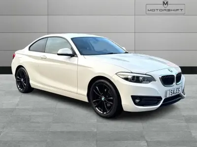Begagnad BMW 218 Sport Line 136 HK (100 kW) 2017 Vit Sportkupé
