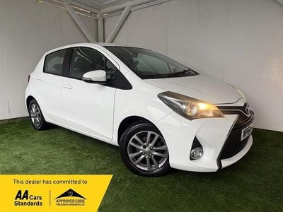 White Used 2015 Toyota Yaris Hatchback | £3,995 (Good price)