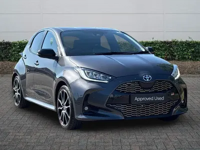 Used Toyota Yaris City 116 HP (85 kW) 2023 Grey Hatchback