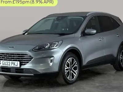 Used Ford Kuga Titanium 150 HP (110 kW) 2022 Silver SUV