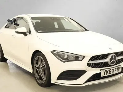 Begagnad Mercedes CLA180 AMG line 136 HK (100 kW) 2019 Vit Sedan