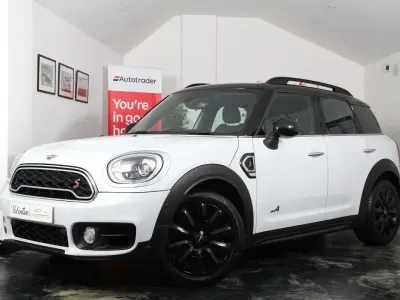 Used Mini Cooper S 2018 White Hatchback