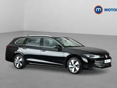 Used VW Passat Life 204 HP (150 kW) 2025 Black Estate