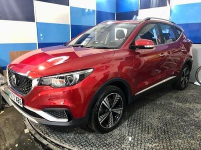 Usado MG ZS Exclusive 105 kW (143 HP) 2020 Vermelho SUV