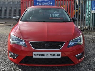 Used Seat Leon FR 125 HP (91 kW) 2015 Red Hatchback