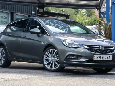 Used Vauxhall Astra S 150 HP (110 kW) 2019 Grey Hatchback