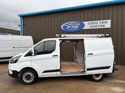 White Used 2018 Ford Transit Custom Van | £9,750 (Super price)