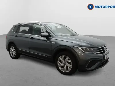 Używany VW Tiguan Life 2023 Szary SUV