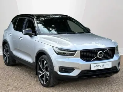 Used Volvo XC40 R-Design 190 HP (139 kW) 2019 SUV