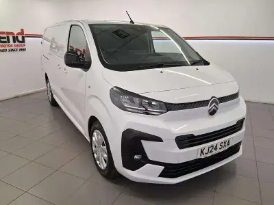 Used Citroën Dispatch 120 HP (88 kW) 2024 White MPV