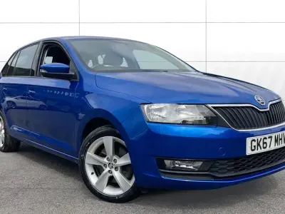 Used Skoda Rapid SE 110 HP (80 kW) 2017 Blue Hatchback