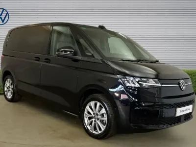 Begagnad VW Multivan Life 150 HK (110 kW) 2025 Minibuss