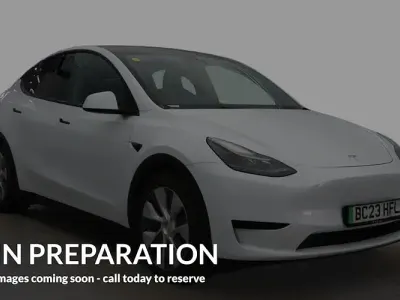 Used Tesla Model Y Standard Range 219 kW (299 HP) 2023 White SUV