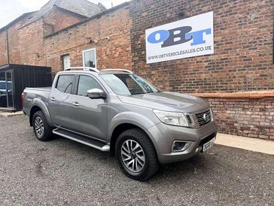 Used Nissan Navara Tekna 190 HP (139 kW) 2018 Grey Pickup