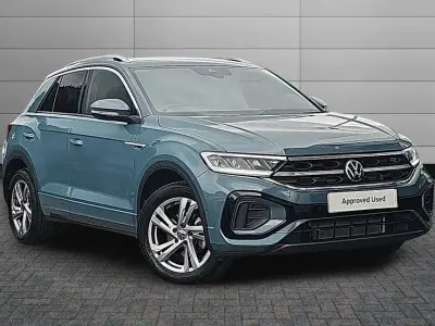 Used VW T-Roc R-line 150 HP (110 kW) 2025 Blue SUV