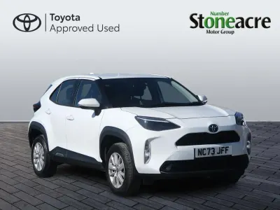 Second-hand Toyota Yaris Hybrid 116 CP (85 kW) 2024 Alb Hatchback