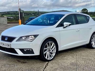 Used Seat Leon SE Dynamic 115 HP (84 kW) 2019 White Hatchback