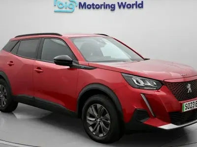 Used Peugeot e-2008 Active+ 100 kW (136 HP) 2023 SUV