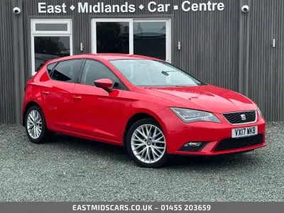 Used Seat Leon SE Dynamic 2017 Red Hatchback
