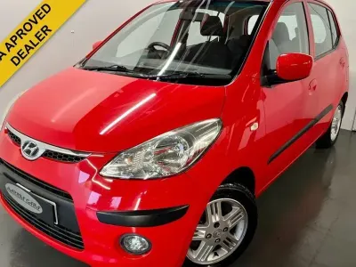 Używany Hyundai i10 Comfort 78 KM (57 kW) 2010 Czerwony Hatchback