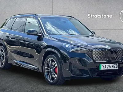 Usado BMW iX1 M Sport 147 kW (201 HP) 2025 Preto SUV