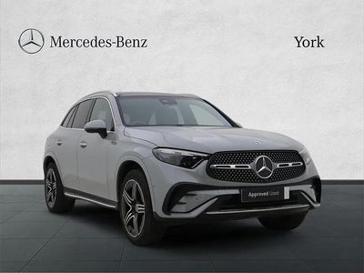 Begagnad Mercedes GLC300e AMG line 308 HK (226 kW) 2025 Grå SUV