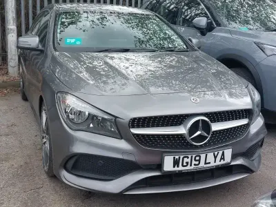 Begagnad Mercedes CLA200 AMG line 156 HK (114 kW) 2019 Grå Kombi