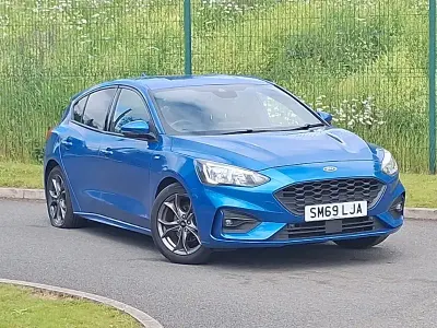 Used Ford Focus ST-Line 125 HP (91 kW) 2020 Blue Hatchback